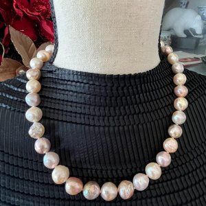 Genesis Shades of pink 12-13 mm baroque pearls with great luster
